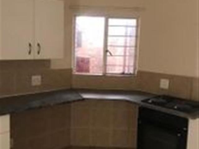 2 Bedroom Apartment To Let Prime Kempton Park Location