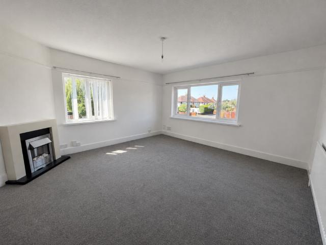 2 bedroom apartment to rent