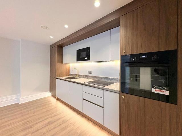 2 bedroom apartment to rent