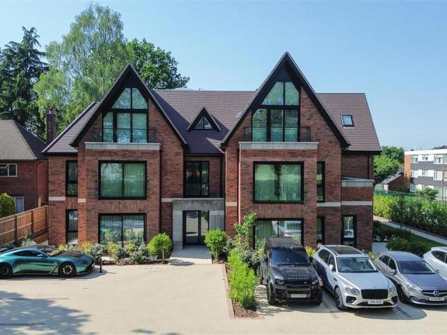 2 bedroom apartment to rent
