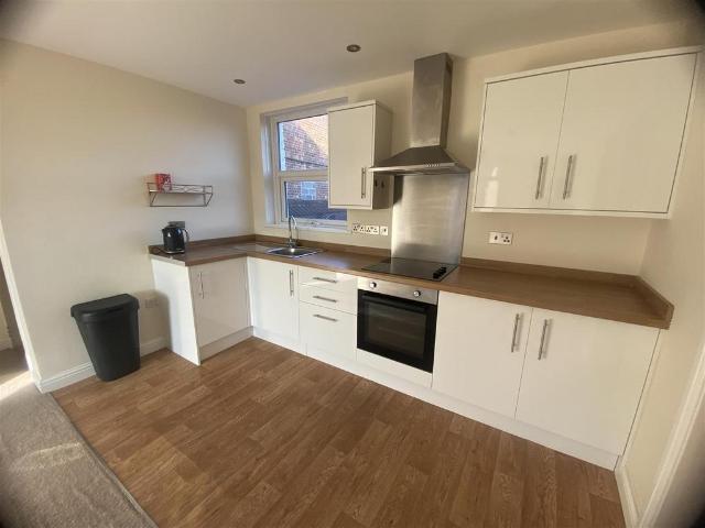 2 bedroom apartment to rent