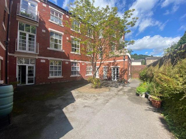 2 bedroom apartment to rent