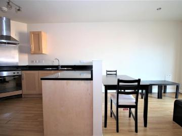 2 bedroom apartment to rent