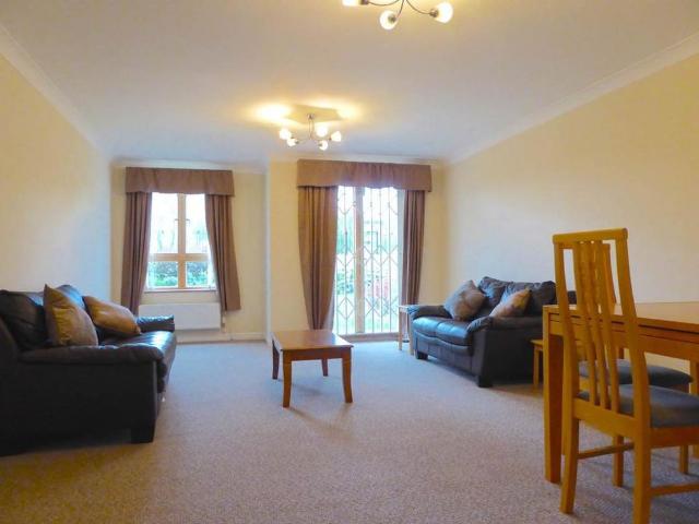 2 bedroom apartment to rent