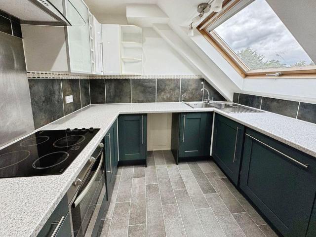 2 bedroom apartment to rent