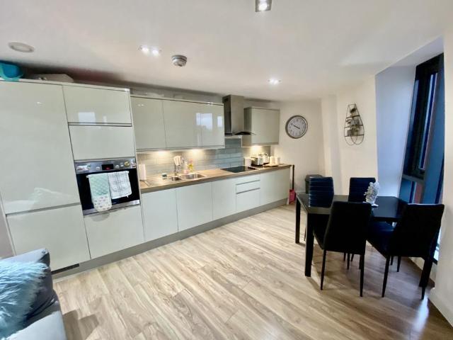 2 bedroom apartment to rent