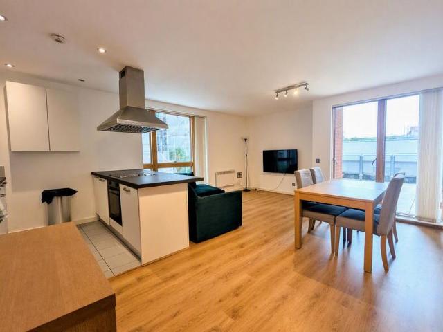 2 bedroom apartment to rent
