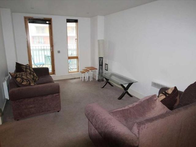 2 bedroom apartment to rent