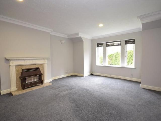 2 bedroom apartment to rent