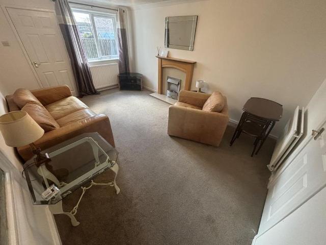 2 bedroom apartment to rent