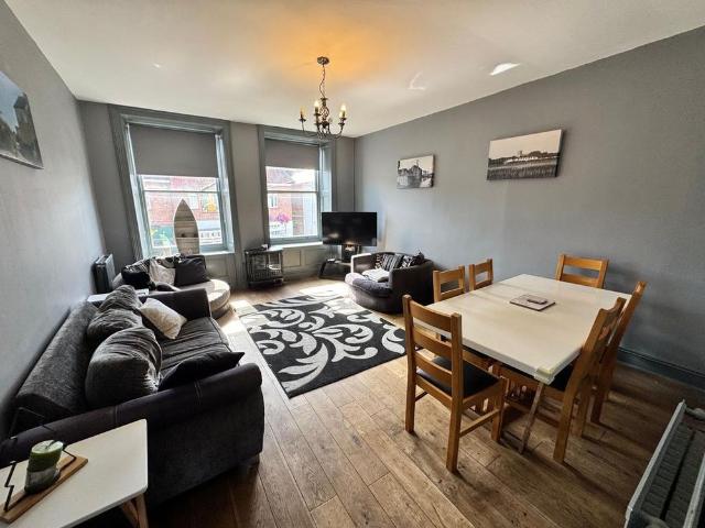 2 bedroom apartment to rent