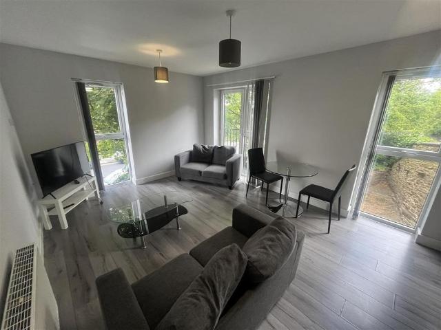 2 bedroom apartment to rent