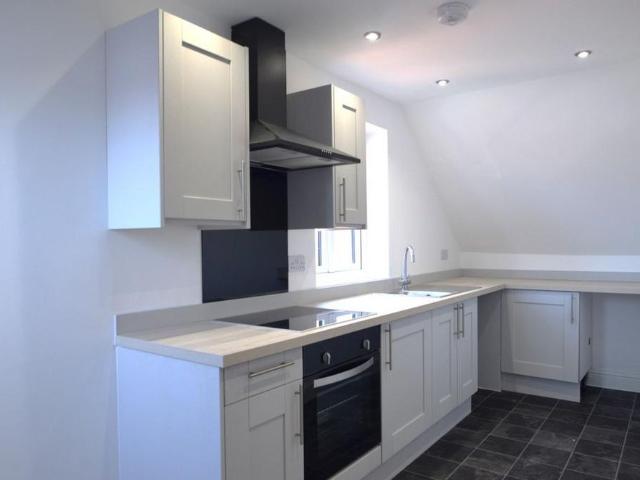 2 bedroom apartment to rent