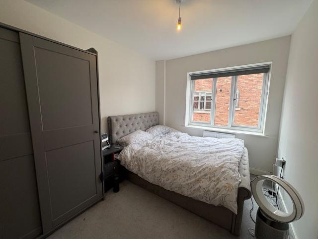 2 bedroom apartment to rent
