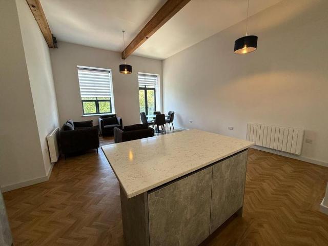 2 bedroom apartment to rent