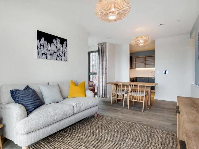 2 bedroom apartment to rent