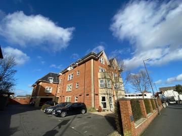 Swindon, Wiltshire county, Southdowns