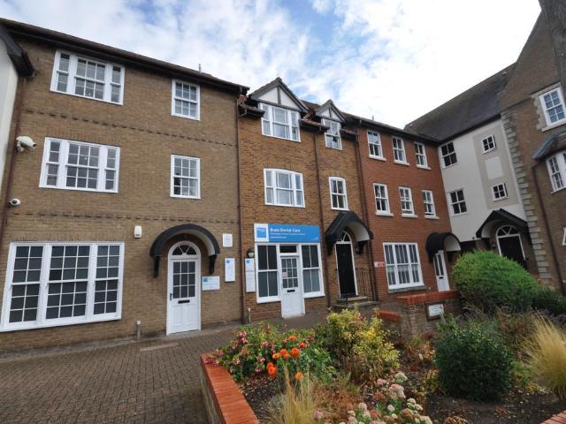 2 bedroom apartment to rent
