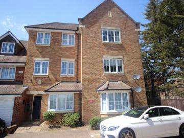 2 bedroom apartment to rent