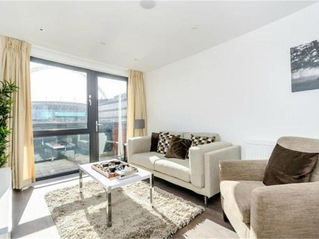 2 bedroom apartment to rent