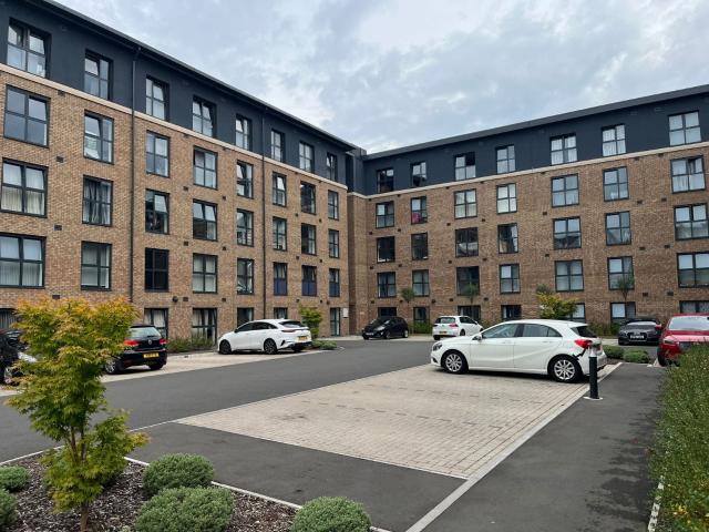 2 bedroom apartment to rent