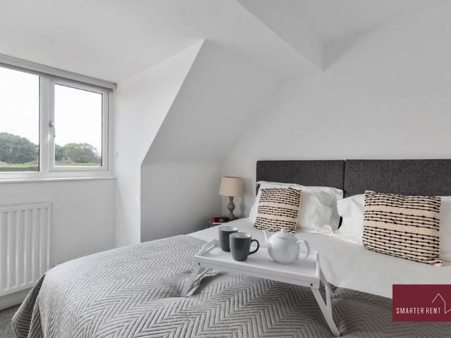2 bedroom apartment to rent
