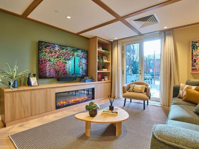 2 bedroom apartment to rent