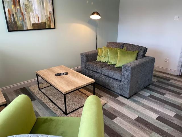 2 bedroom apartment to rent