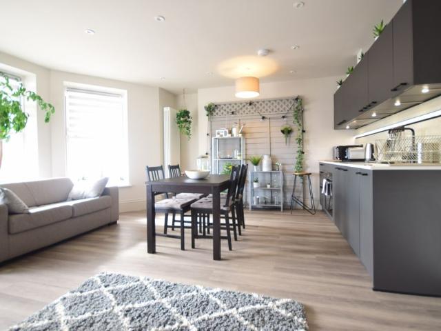 2 bedroom apartment to rent