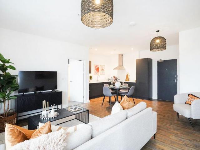 2 bedroom apartment to rent