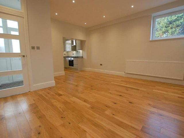 2 bedroom apartment to rent