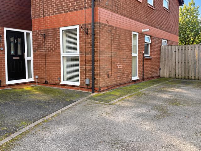 2 bedroom apartment to rent