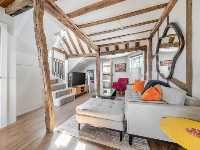 2 bedroom apartment to rent