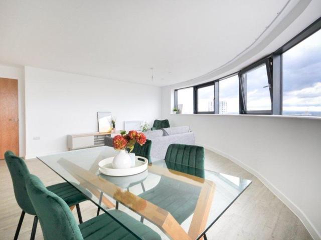2 bedroom apartment to rent