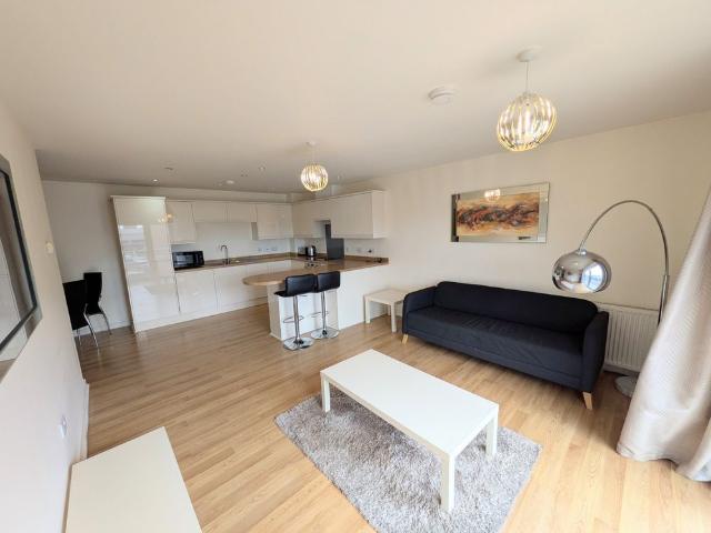 2 bedroom apartment to rent