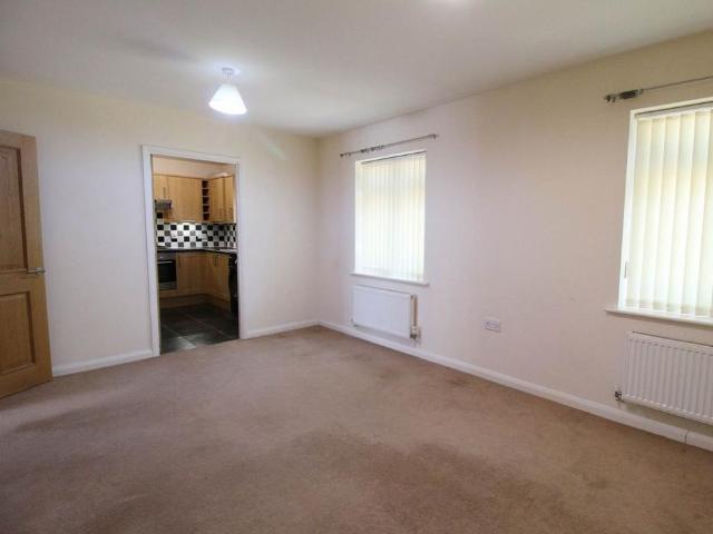 2 bedroom apartment to rent