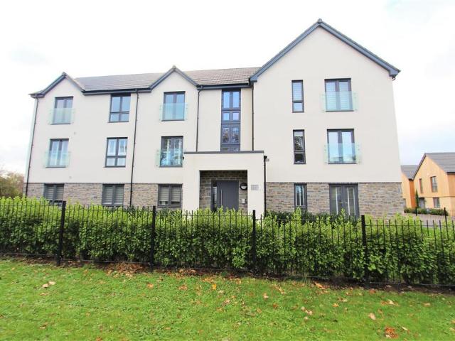 2 bedroom apartment to rent