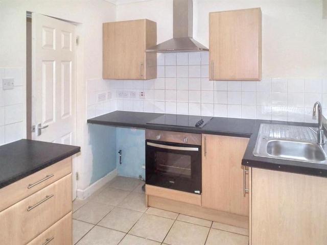 2 bedroom apartment to rent