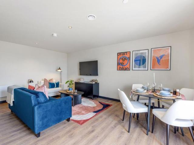 2 bedroom apartment to rent
