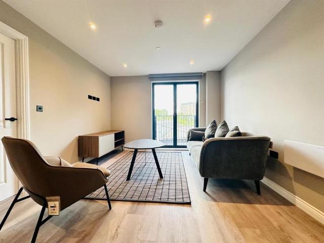 2 bedroom apartment to rent