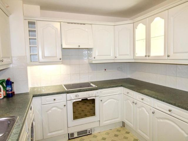2 bedroom apartment to rent