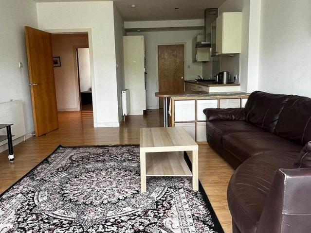 2 bedroom apartment to rent