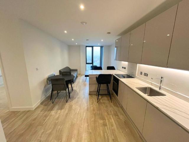 2 bedroom apartment to rent