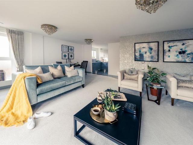2 bedroom apartment to rent