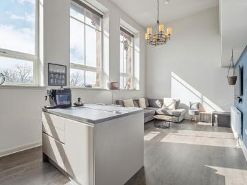 2 bedroom apartment to rent