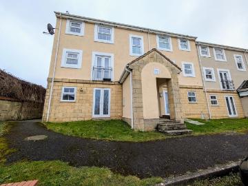 2 bedroom apartment to rent