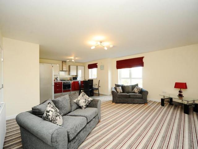 2 bedroom apartment to rent