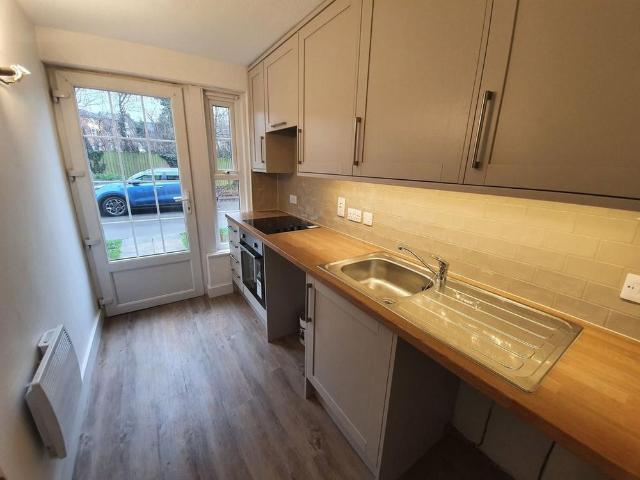 2 bedroom apartment to rent