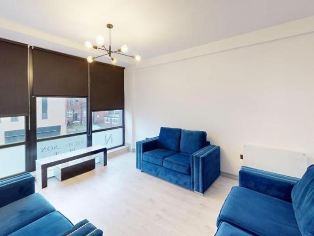 2 bedroom apartment to rent