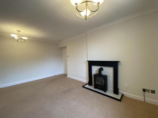 2 bedroom apartment to rent